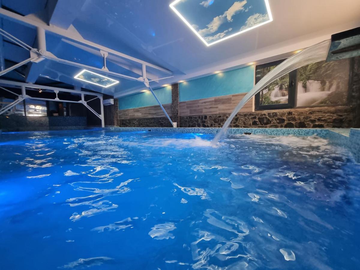 Club Satelit Zlatibor Hotel Luaran gambar
