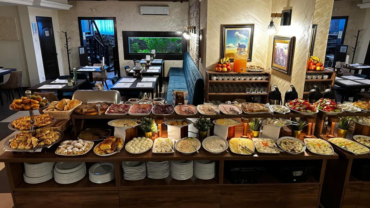 Club Satelit Zlatibor Hotel Luaran gambar