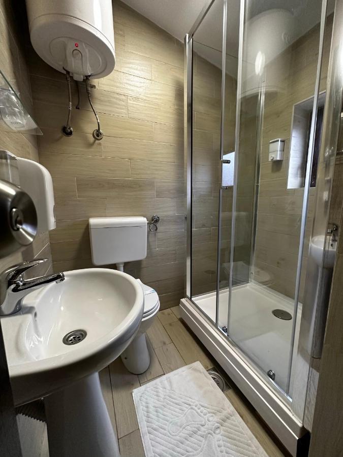 Club Satelit Zlatibor Hotel Luaran gambar